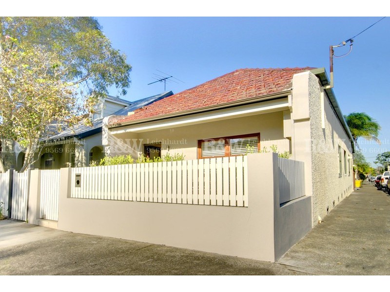 1 Russell Street, Lilyfield NSW 2040