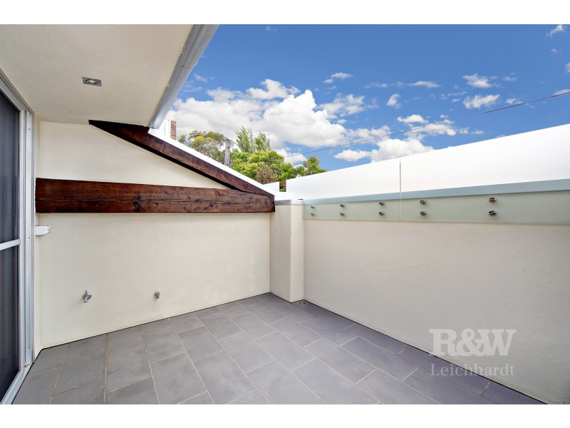 2/10 Emma Street, Leichhardt NSW 2040