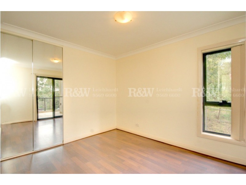 12/2 Taylors Drive, Lane Cove NSW 2066