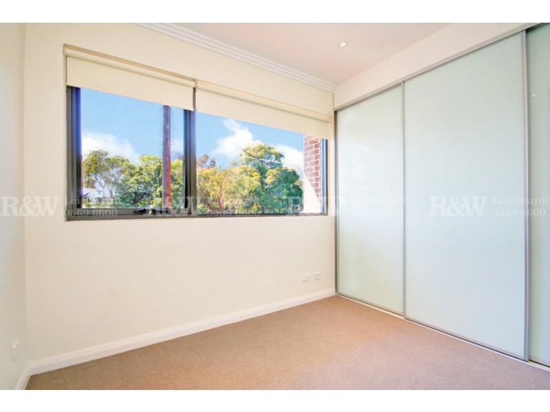 2/2A-4 West Street, Lewisham NSW 2049