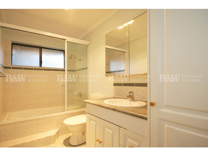 2/61 Burfitt Street, Leichhardt NSW 2040