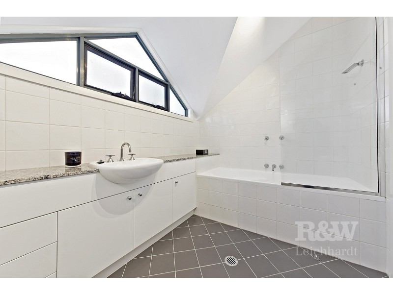 2/245 Balmain Road, Lilyfield NSW 2040