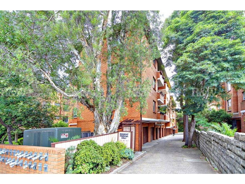 17/33 Livingstone Road, Petersham NSW 2049