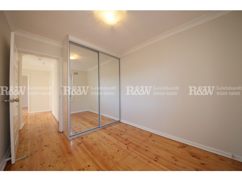 34 Niland Crescent, Blackett NSW 2770