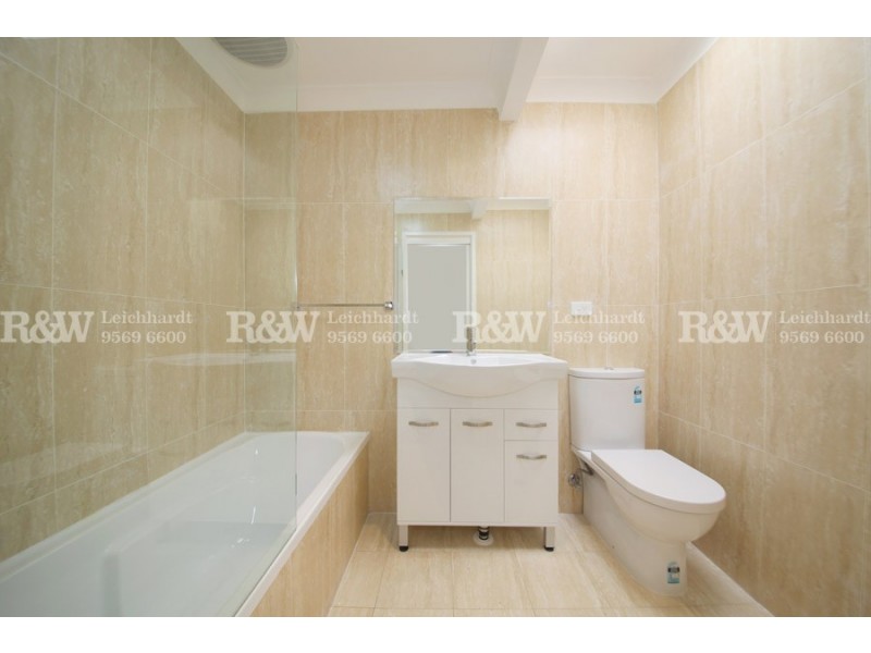 34 Niland Crescent, Blackett NSW 2770