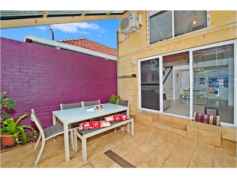 8a Hawthorne Street, Leichhardt NSW 2040
