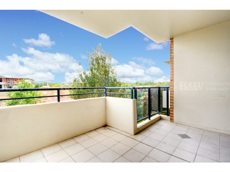 162/4 Dolphin Close, Chiswick NSW 2046