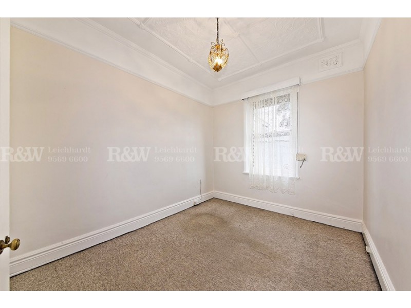 8 Old Canterbury Road, Lewisham NSW 2049