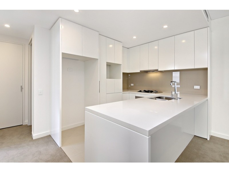 702/4 Peake Avenue, Rhodes NSW 2138