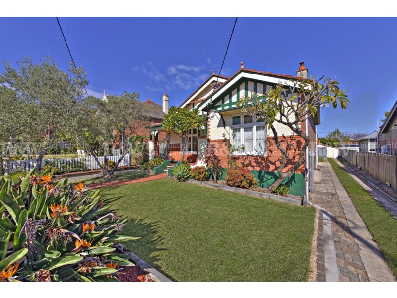 100 Waratah Street, Haberfield NSW 2045