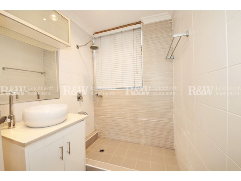 10/307 Cnr of Eltham and NewCanterbury Road, Lewisham NSW 2049