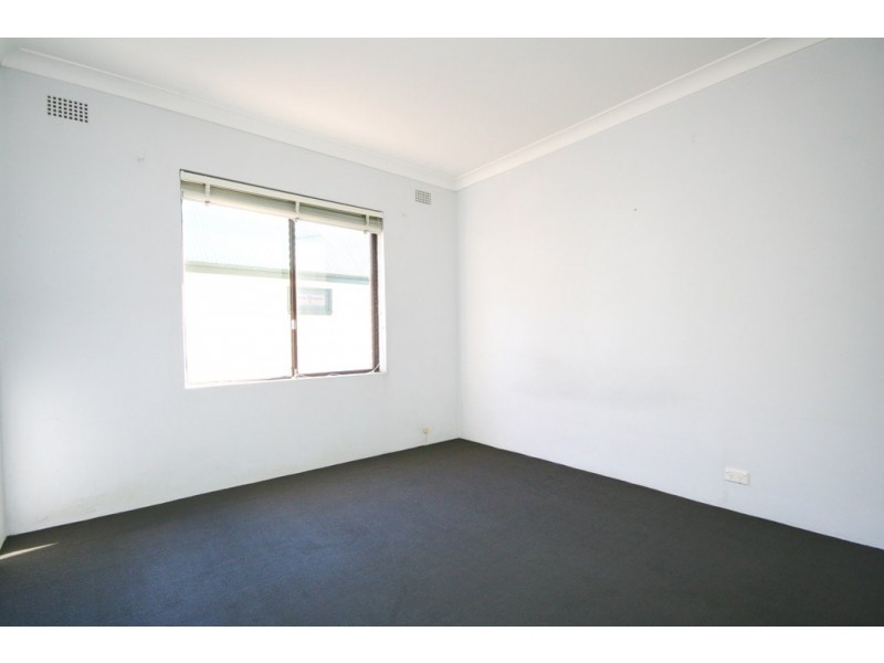 2/18 Myrtle Street, Leichhardt NSW 2040