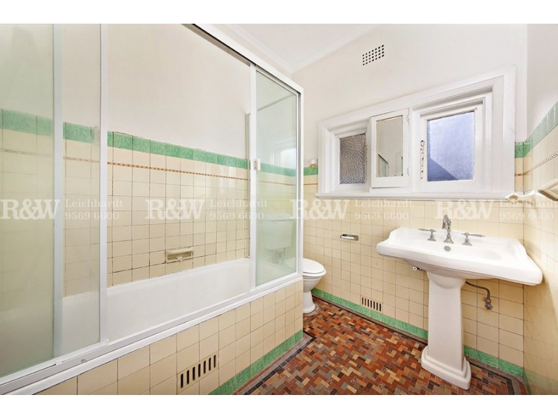 82 Water Street, Belfield NSW 2191