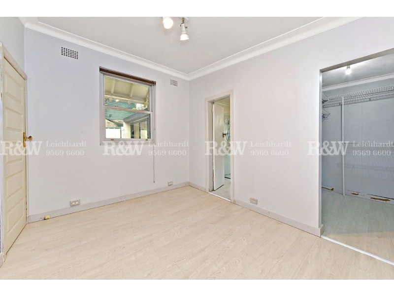 11 Hawthorne Street, Leichhardt NSW 2040