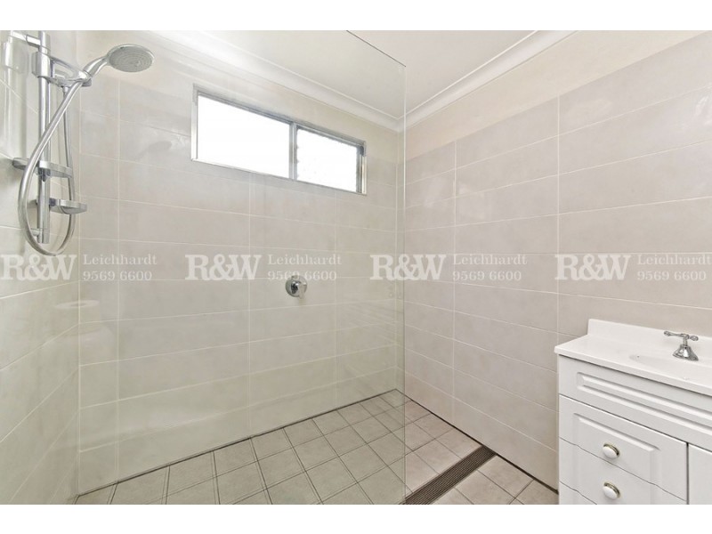 11 Hawthorne Street, Leichhardt NSW 2040