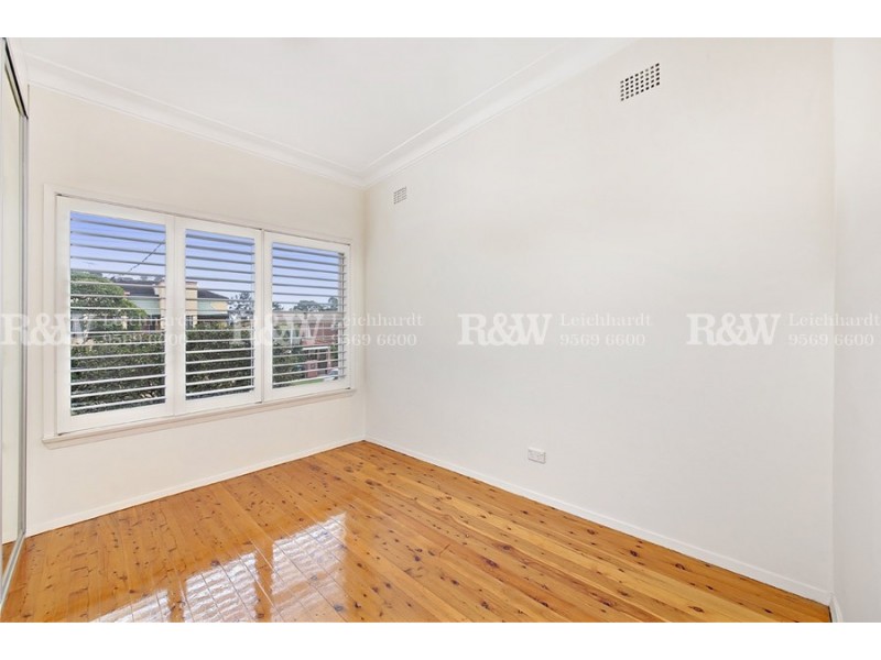 67 Hampden Road, Russell Lea NSW 2046