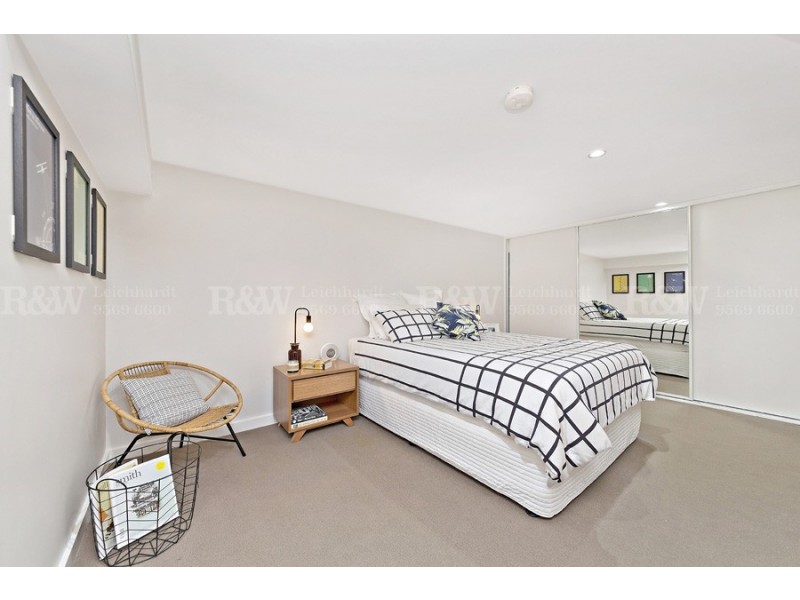10 Lyons Road, Camperdown NSW 2050