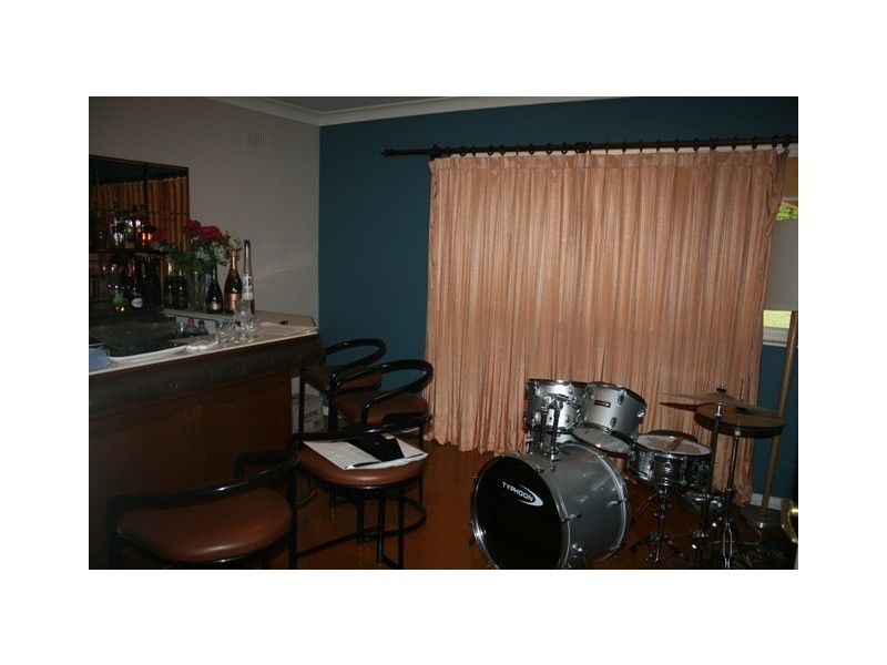 77 Athena Avenue, St Ives NSW 2075