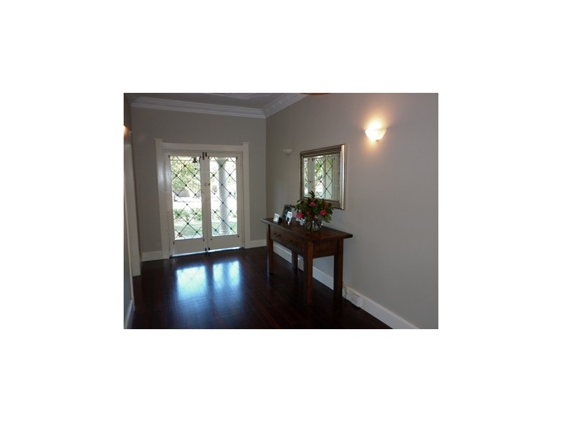 2 Garnet St, Killara NSW 2071