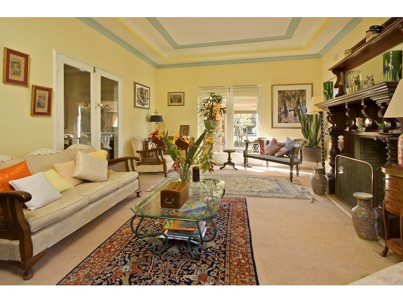 18 Moore Street, Roseville NSW 2069