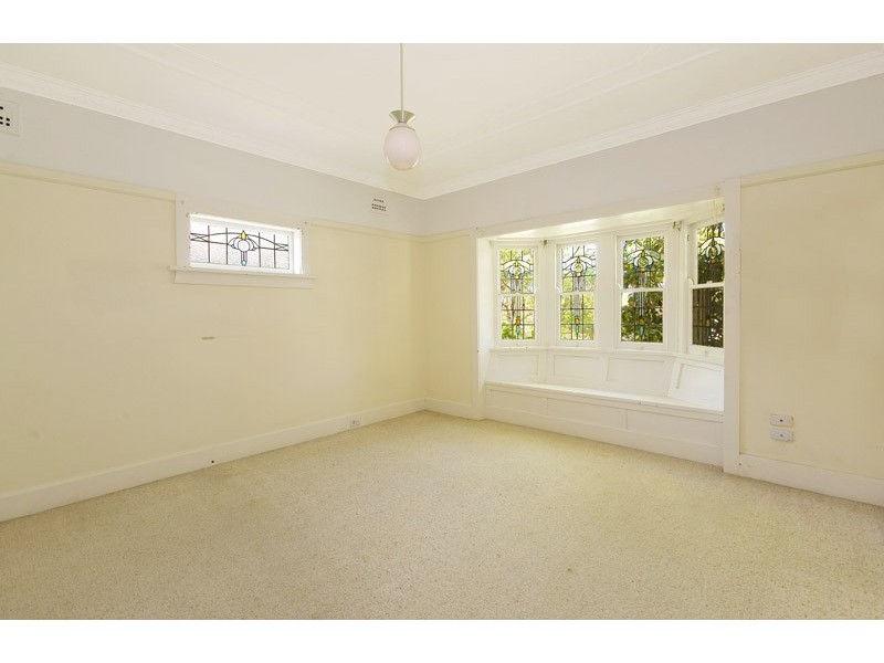 96 Duntroon Avenue, Roseville NSW 2069