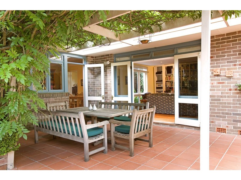 7 Cranbrook Avenue, Roseville NSW 2069