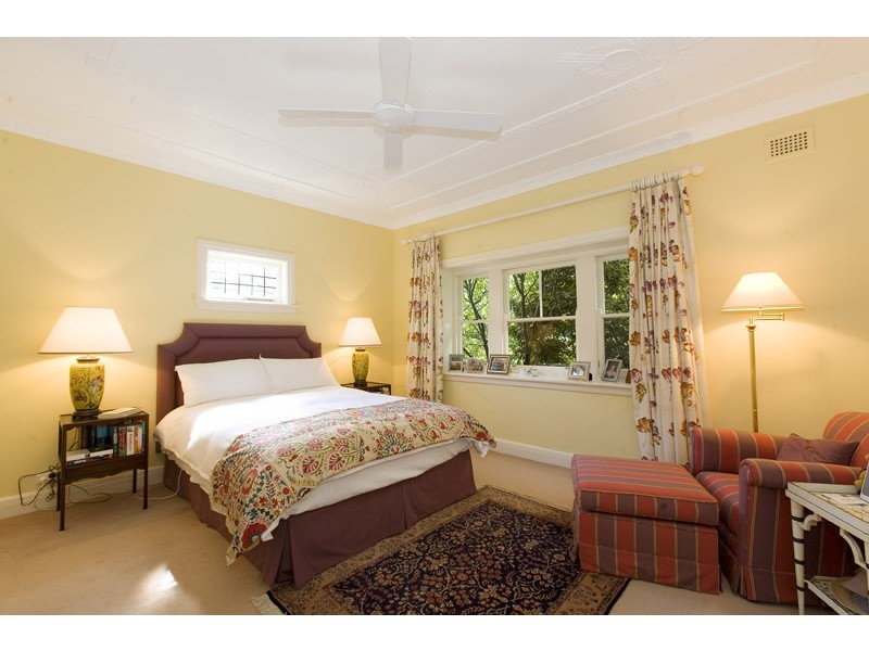 7 Cranbrook Avenue, Roseville NSW 2069