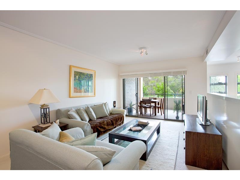 202/2A Grosvenor Road, Lindfield NSW 2070