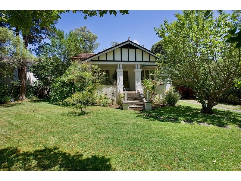 87 Braeside Street, Wahroonga NSW 2076