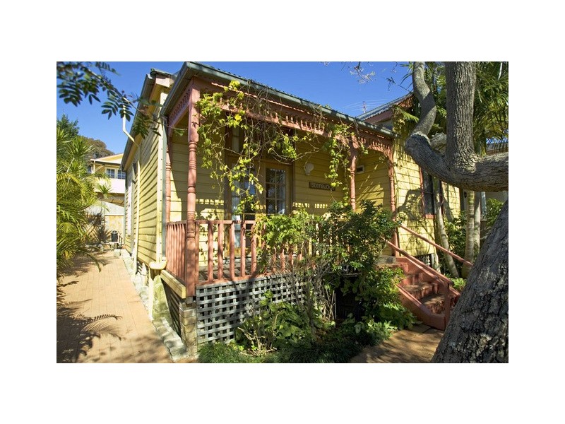 36 MacMillan Street, Seaforth NSW 2092