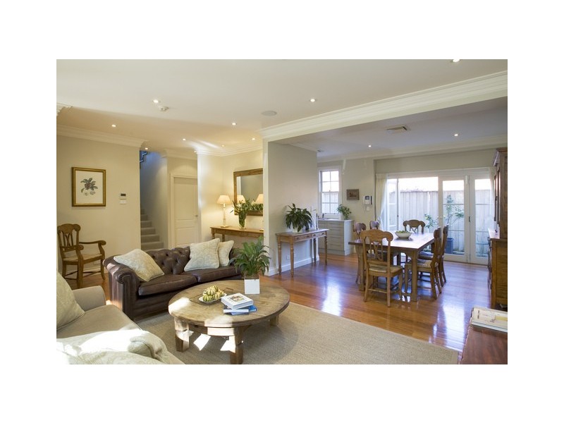 2a Glover Street, Mosman NSW 2088