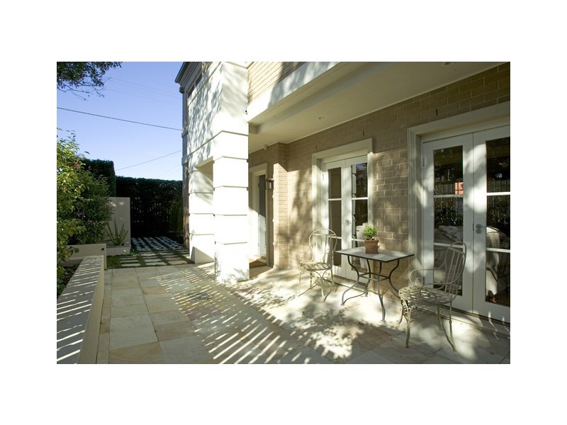 2a Glover Street, Mosman NSW 2088