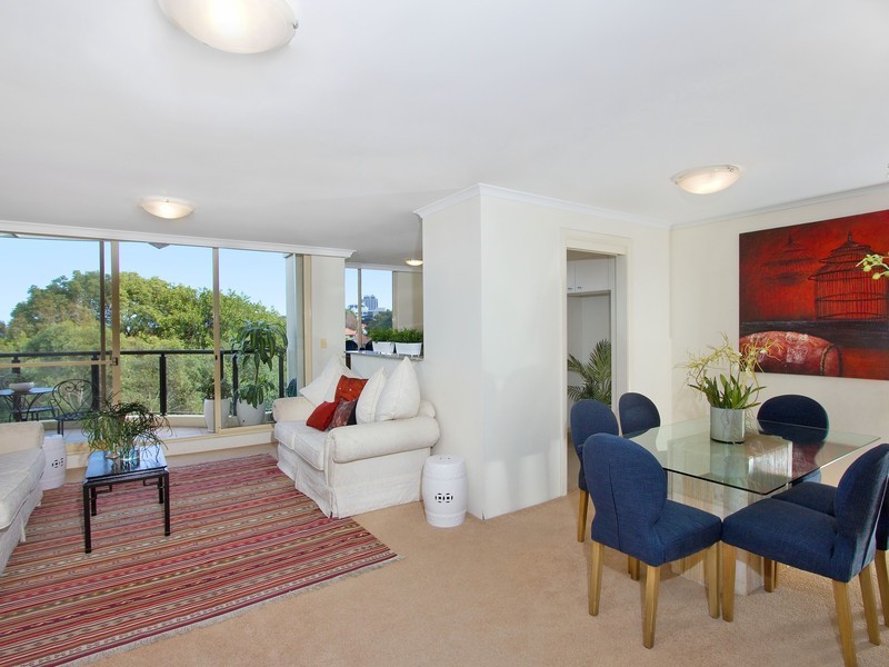 11/49 Lithgow Street, St Leonards NSW 2065