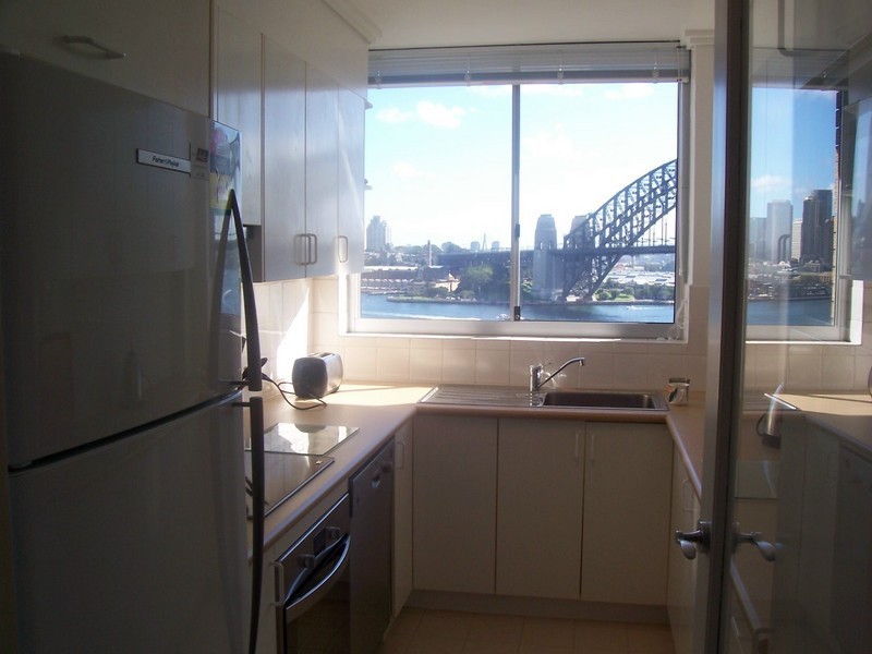 27/1 Peel St, Kirribilli NSW 2061