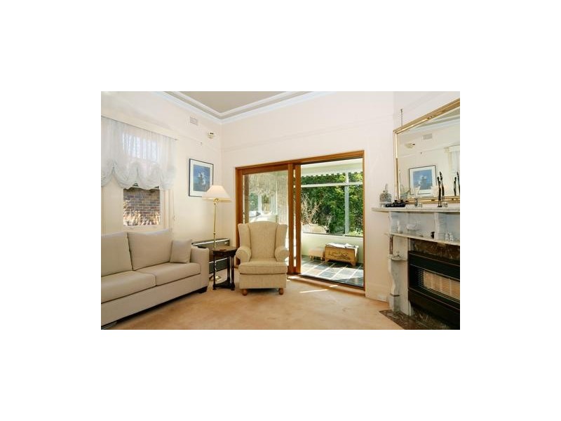 9 Carlyle Street, Wollstonecraft NSW 2065