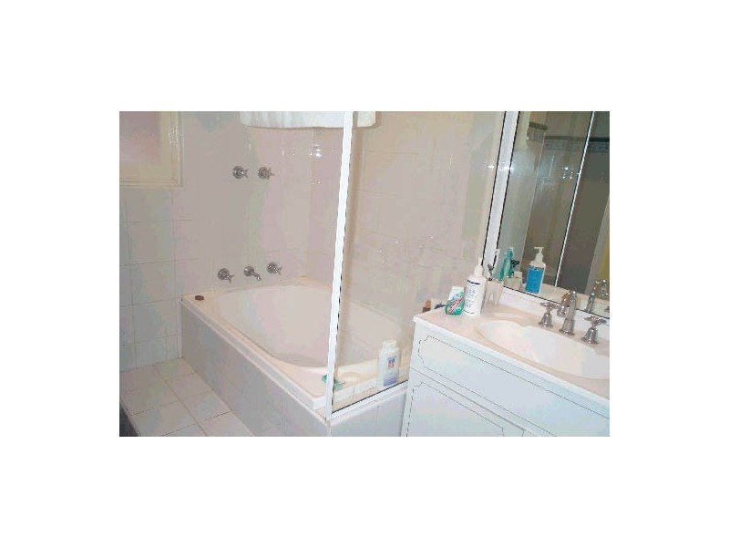 8/21 Waruda St, Kirribilli NSW 2061