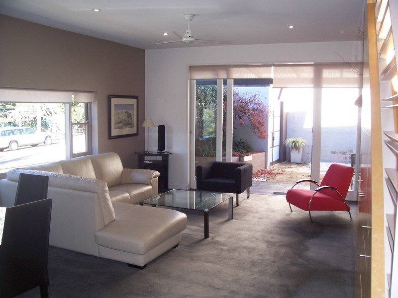 2A Doris Street, North Sydney NSW 2060