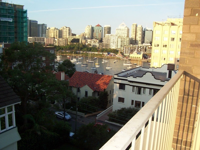 68/2 East Crescent St, Mcmahons Point NSW 2060