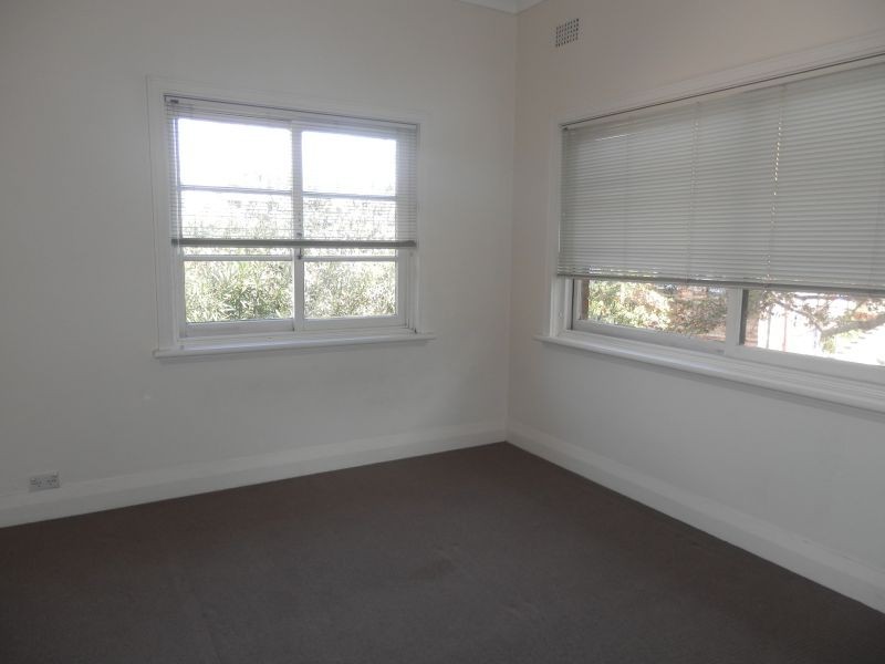 8/214 Blues Point Rd, Mcmahons Point NSW 2060