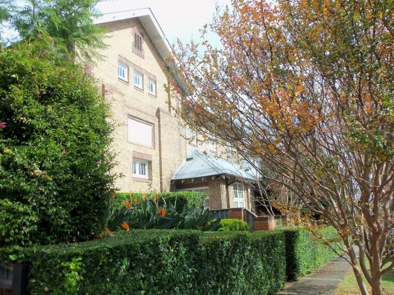 11/10 Dalleys Rd, Naremburn NSW 2065