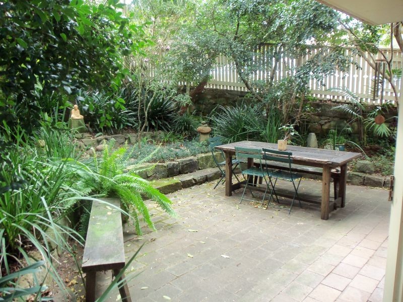 3c Crows Nest Rd, Waverton NSW 2060