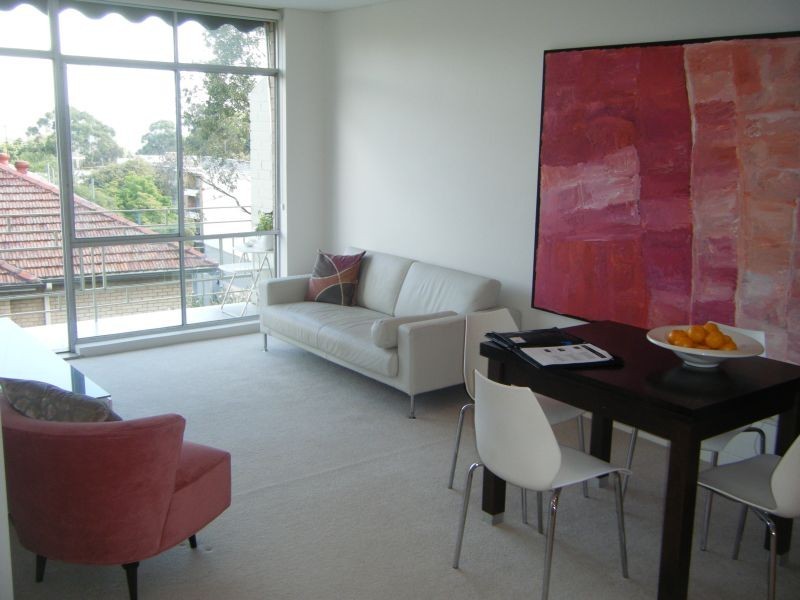 11/20  Hazelbank Road, Wollstonecraft NSW 2065