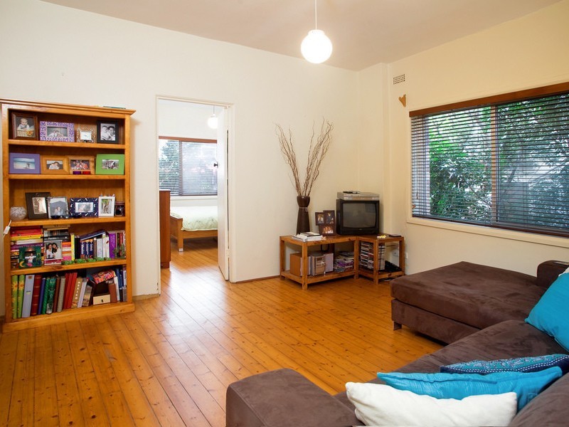 2/161 Blues Point Road, Mcmahons Point NSW 2060