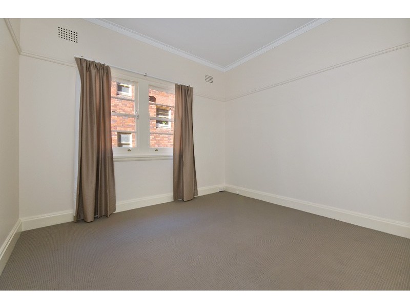 4/12 McDougall Street, Kirribilli NSW 2061