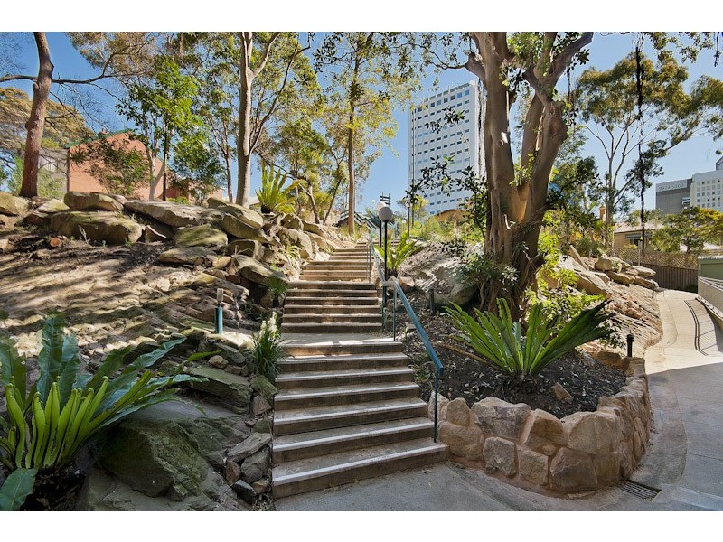 720/27 Neutral Street, North Sydney NSW 2060