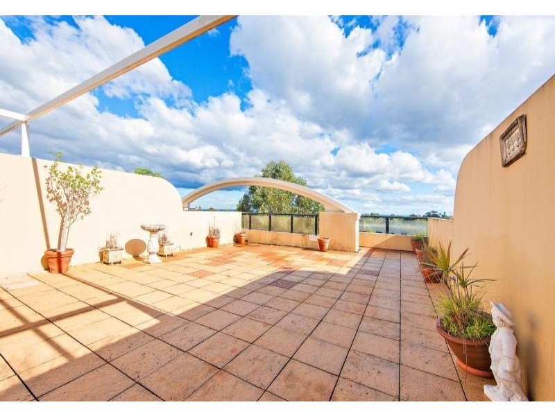 86/47 Lithgow Street, St Leonards NSW 2065