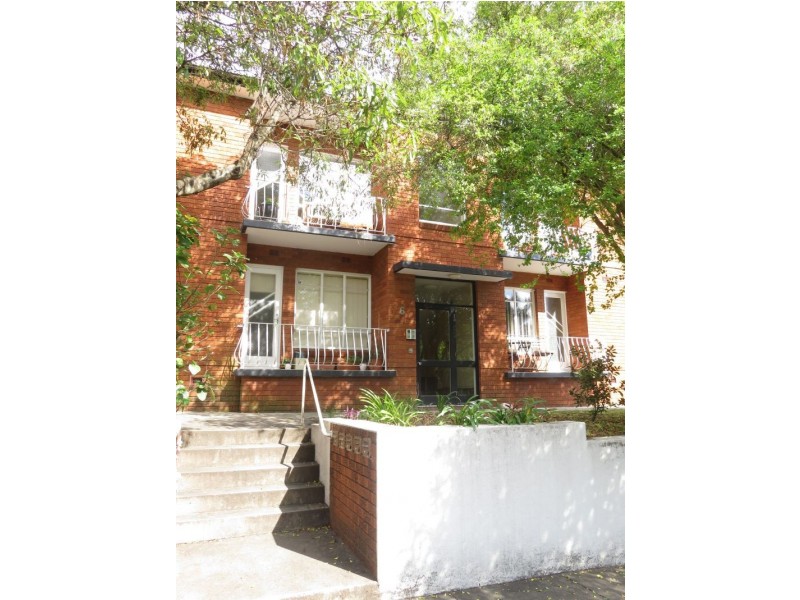 4/6 Macarthur Avenue, Crows Nest NSW 2065