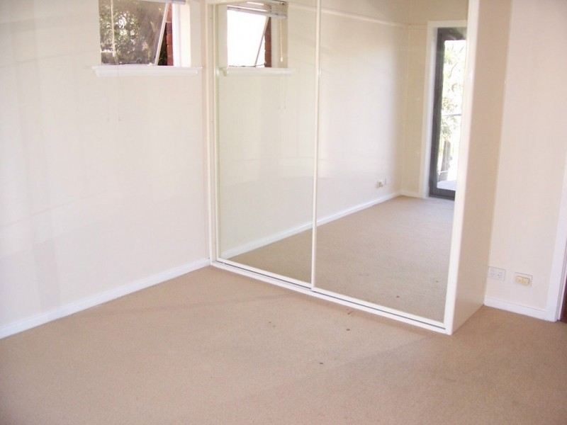1/100 Kirribilli Ave, Kirribilli NSW 2061
