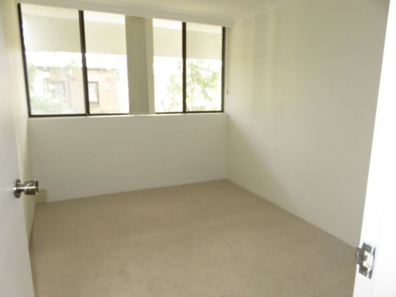 11/4 Amherst Street, Cammeray NSW 2062