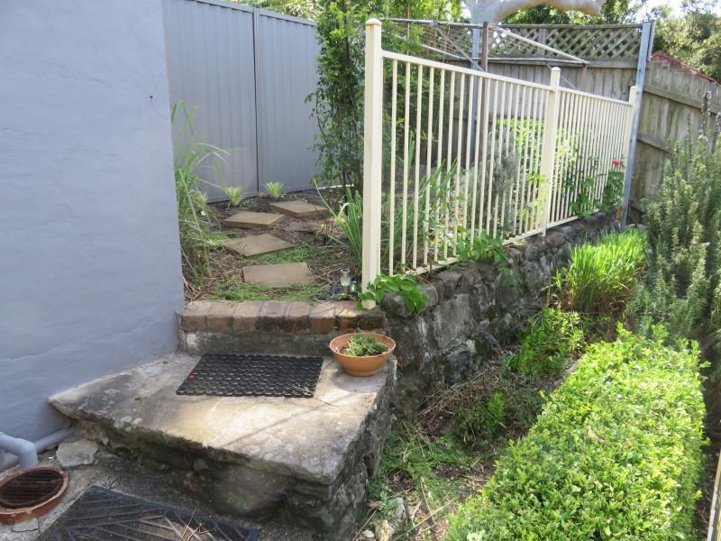 5 Manns Ave, Greenwich NSW 2065